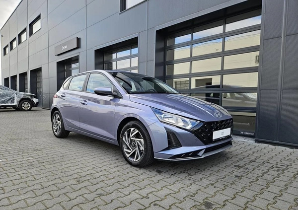 Hyundai i20 cena 77430 przebieg: 5, rok produkcji 2023 z Mińsk Mazowiecki małe 232